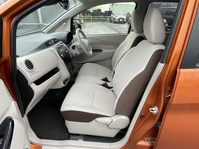 日産 デイズ X 道央・札幌 2018(平30)年 5万km プレミアムサンシャインオレンジ ４WD/純正オーディオ/AM/FM/CD/AUX/衝突被害軽減ブレーキ/横滑り防止装置/クリアランスソナー/マルチアラウンドモニター/アイドリングストップ/D席シートヒーター/ステアリングリモコン/プッシュスタート/スマートキー/ハロゲンヘッドライト/ヘッドライトレベライザー/電動格納ミラー/ウィンカーミラー/純正フロアマット/スペアキー/鉄チンホイール付冬タイヤ積込/155/65/R14/2024年/山7mm