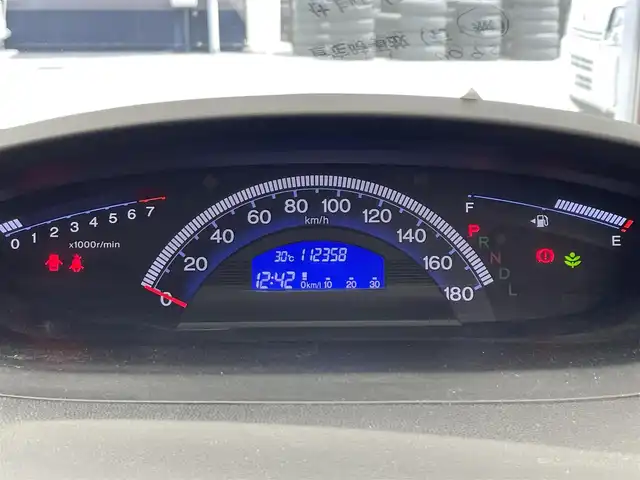 ホンダ フリード G ジャストセレクション 滋賀県 2014(平26)年 11.3万km コバルトブルーパール 純正インターナビ/　・VXM-145VSi/  ・Bluetooth/CD/DVD/バックカメラ/片側パワースライドドア/横滑り防止装置/ウィンカーミラー/スマートキー/ETC