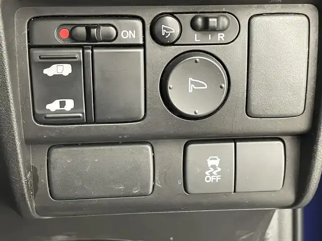 ホンダ フリード G ジャストセレクション 滋賀県 2014(平26)年 11.3万km コバルトブルーパール 純正インターナビ/　・VXM-145VSi/  ・Bluetooth/CD/DVD/バックカメラ/片側パワースライドドア/横滑り防止装置/ウィンカーミラー/スマートキー/ETC