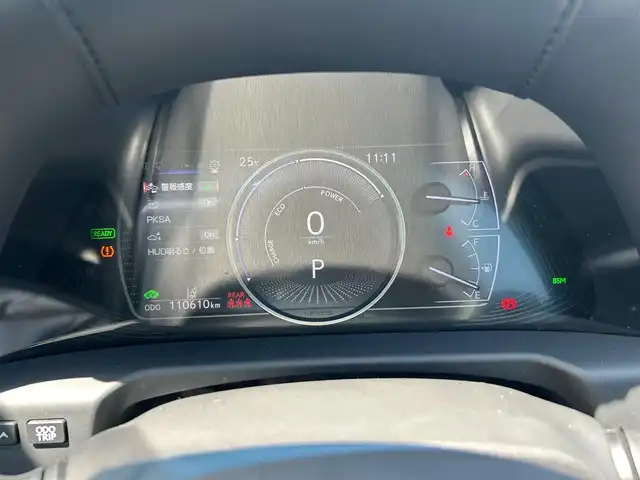 レクサス ＥＳ 300h バージョンL 宮城県 2019(平31)年 11.1万km ソニッククォーツ ムーンルーフ/セーフティシステムプラス/・プリクラッシュセーフティ/・レーントレーシングアシスト/・アダプティブハイビームシステム/・レーダークルーズコントロール/・ロードサインアシスト/・先行車発進告知機能/・ドライバー異常時対応システム/ブラインドスポットモニター/パーキングサポートブレーキ（静止物/後方接近車両/後方歩行者）/カラーヘッドアップディスプレイ/純正ナビ/・CD/DVD/・Bluetooth/・フルセグTV/パノラミックビューモニター/ビルトインETC2.0/ドライブレコーダー/AC100V/1500Wコンセント/パワートランクリッド/本革シート/ステアリングヒーター/シートヒーター/ベンチレーション/メモリー機能付パワーシート/電動リクライニングシート（後席）/電動サンシェード（リア）/手動サンシェード（リアドア）/3眼LEDヘッドライト/電動パーキングブレーキ/ブレーキホールド/スマートキー＆プッシュスタート/純正18インチAW/フロアマット/ドアバイザー