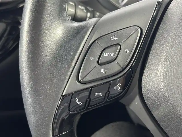 トヨタ Ｃ－ＨＲ G 佐賀県 2020(令2)年 3.3万km ブラックマイカ モデリスタエアロ（フロント・サイド・リア） /純正8インチディスプレイオーディオ/バックカメラ /ドライブレコーダー/衝突被害軽減システム/レーンアシスト/オートライト/レーダークルーズコントロール/ブラインドスポットモニター/ハーフレザーシート /ISOFIXシート/LEDライト/オートライト/オートマチックハイビーム/フォグライト /純正18インチアルミホイール/フロアマット/スマートキー