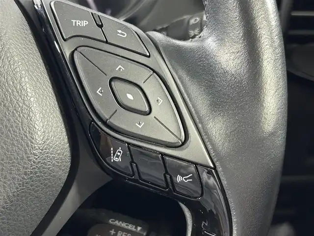 トヨタ Ｃ－ＨＲ G 佐賀県 2020(令2)年 3.3万km ブラックマイカ モデリスタエアロ（フロント・サイド・リア） /純正8インチディスプレイオーディオ/バックカメラ /ドライブレコーダー/衝突被害軽減システム/レーンアシスト/オートライト/レーダークルーズコントロール/ブラインドスポットモニター/ハーフレザーシート /ISOFIXシート/LEDライト/オートライト/オートマチックハイビーム/フォグライト /純正18インチアルミホイール/フロアマット/スマートキー