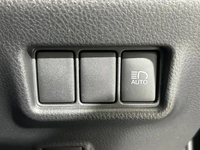 トヨタ Ｃ－ＨＲ G 佐賀県 2020(令2)年 3.3万km ブラックマイカ モデリスタエアロ（フロント・サイド・リア） /純正8インチディスプレイオーディオ/バックカメラ /ドライブレコーダー/衝突被害軽減システム/レーンアシスト/オートライト/レーダークルーズコントロール/ブラインドスポットモニター/ハーフレザーシート /ISOFIXシート/LEDライト/オートライト/オートマチックハイビーム/フォグライト /純正18インチアルミホイール/フロアマット/スマートキー