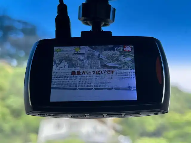 ホンダ ステップワゴン スパーダ Z 福島県 2013(平25)年 15.8万km プレミアムスパークルブラックパール 登録時走行距離：１５７５１３KM/純正HDDナビ/（BT/フルセグTV/CD/DVD/USB/ミュージックラック/SD/AM/FM）/バックカメラ/後席モニター/リヤクーラー/ビルトインETC/パワーアウトレット/パドルシフト/社外ドラレコ/電動格納ミラー/純正フロアマット/オートライト/純正ＨＩＤヘッドライト/純正１６インチAW/横滑り防止装置/アイドリングストップ/スマートキー/スペアキー×１/保証書/取扱説明書