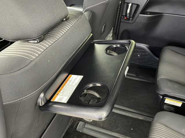 トヨタ ヴォクシー ZS 煌 新潟県 2018(平30)年 4.2万km ホワイトパールクリスタルシャイン ALPINEメモリナビ/(EX11Z/フルセグTV/CD/DVD/Bluetooth/SD)/ALPINEフリップダウンモニター/バックカメラ/クルーズコントロール/横滑り防止装置/レーンキープアシスト/衝突被害軽減システム/ウォークスルー/ビルトインETC/両側パワースライドドア