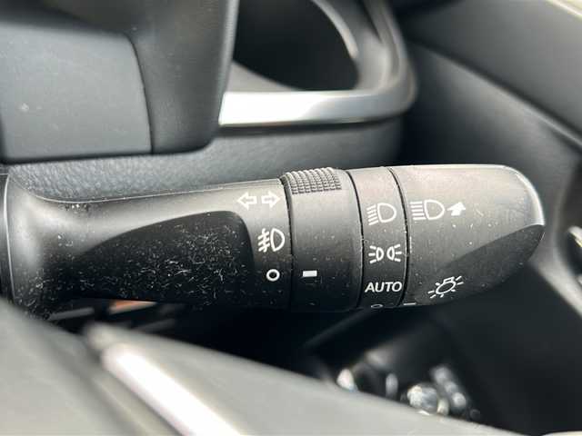 トヨタ ヴェルファイア Z Gエディション 岐阜県 2019(平31)年 3.5万km ブラック 登録時34911km/純正９インチナビ/フルセグテレビ/Bluetooth/ステアリングヒーター/ビルトインETC/ドライブレコーダー/レザーシート/パワーシート/バックカメラ/オットマン/両側パワースライドドア/純正アルミホイール/コーナーセンサー/シートヒーター/プッシュスタート/スマートキー/革巻きステアリング/ドアバイザー