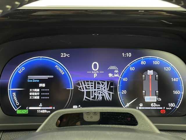 トヨタ クラウン スポーツ Z 新潟県 2024(令6)年 1.2万km グレー 4WD/禁煙車/12.3インチHDディスプレイオーディオ/フルセグ/USB/Bluetooth/コネクティッドナビ/パノラミックニューモニター/デジタルインナーミラー/パノラマルーフ/茶革シート/前席パワーシート/シートヒーター/ベンチレーション/ハンズフリーパワーバックドア/プリクラッシュセーフティ/レーンチェンジアシスト/レーダークルーズコントロール/アダプティブハイビームシステム/ドライバー異常時対応システム/ビルトインETC2.0/純正アルミ21インチ
