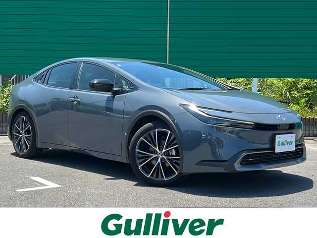 トヨタ プリウス G 茨城県 2024(令6)年 2.3万km グレー ワンオーナー/純正12.3インチディスプレイオーディオ/-Bluetooth/フルセグTV/パノラミックビューモニター/レーダークルーズコントロール/横滑り制御機能/レーントレーシングアシスト/LEDオートライト/オートマチックハイビーム/D/N席シートヒーター/純正19インチAW/ステアリングスイッチ/USBポート/スマートキー/ビルトインETC2.0/前後ドライブレコーダ－/取扱説明書/記録簿/保証書