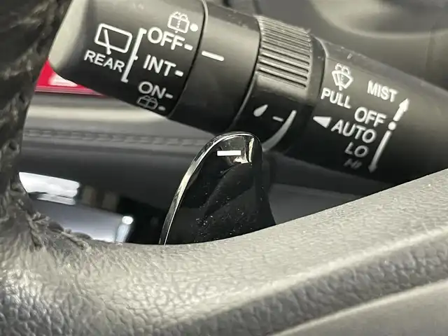 ホンダ ヴェゼル ハイブリッド Z 埼玉県 2014(平26)年 5.6万km モルフォブルーP モデューロエアロ 社外ナビ CTBA シートヒーター ETC ハーフレザーシート あんしんパッケージ コンフォートビューパッケージ LEDヘッドライト パドルシフト ハーフレザーシート スマートキー