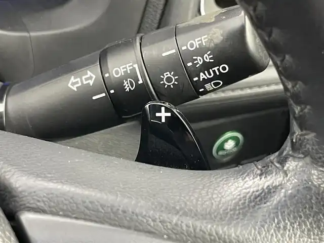 ホンダ ヴェゼル ハイブリッド Z 埼玉県 2014(平26)年 5.6万km モルフォブルーP モデューロエアロ 社外ナビ CTBA シートヒーター ETC ハーフレザーシート あんしんパッケージ コンフォートビューパッケージ LEDヘッドライト パドルシフト ハーフレザーシート スマートキー