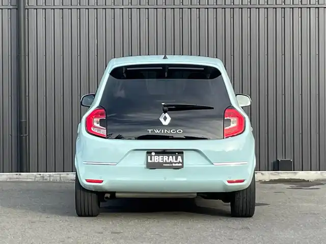 ルノー トゥインゴ インテンス 福島県 2021(令3)年 3.4万km ブルードラジェ 純正ディスプレイオーディオ/AppleCarPlay/バックカメラ/クルーズコントロール/ハーフレザーシート/シートヒーター/レーンキープ/ETC/LEDオートライト/前後ドライブレコーダー/アイドリングストップ/コーナーセンサー/純正16インチAW/リモコンキー/取扱説明書/保証書/スペアキー