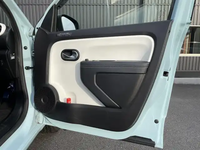 ルノー トゥインゴ インテンス 福島県 2021(令3)年 3.4万km ブルードラジェ 純正ディスプレイオーディオ/AppleCarPlay/バックカメラ/クルーズコントロール/ハーフレザーシート/シートヒーター/レーンキープ/ETC/LEDオートライト/前後ドライブレコーダー/アイドリングストップ/コーナーセンサー/純正16インチAW/リモコンキー/取扱説明書/保証書/スペアキー