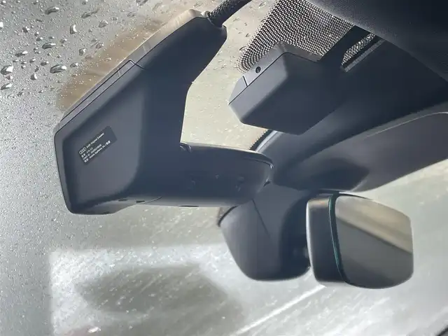 アウディ Ｑ３ SB 35TDIクワトロ Sライン 静岡県 2020(令2)年 2.1万km グレイシアホワイトメタリック ワンオーナー /サンルーフ /パーシャルレザーシートグレー革 シートヒーター /プラスパッケージ/ベーシックパッケージ/アシスタンスパッケージ/テクノロジーパッケージ/Bang &Olufsen3Dサウンド/MMIナビゲーションBluetooth USB/全方位カメラ/アダプティブドライブアシスト/アンビエントライト /ブラックエンブレム/前後ドライブレコーダー/DSRCETC
