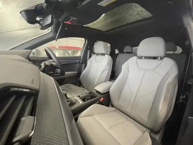 アウディ Ｑ３ SB 35TDIクワトロ Sライン 静岡県 2020(令2)年 2.1万km グレイシアホワイトメタリック ワンオーナー /サンルーフ /パーシャルレザーシートグレー革 シートヒーター /プラスパッケージ/ベーシックパッケージ/アシスタンスパッケージ/テクノロジーパッケージ/Bang &Olufsen3Dサウンド/MMIナビゲーションBluetooth USB/全方位カメラ/アダプティブドライブアシスト/アンビエントライト /ブラックエンブレム/前後ドライブレコーダー/DSRCETC
