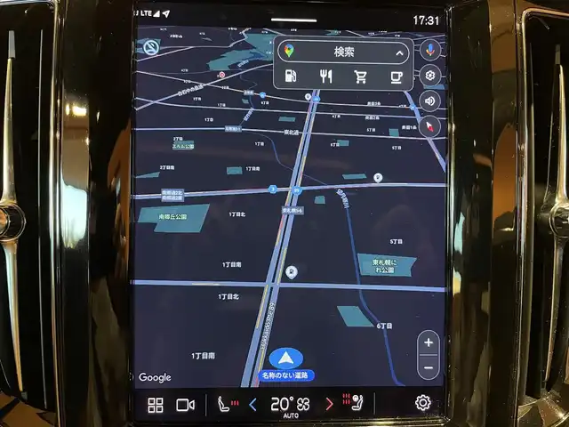 ボルボ ボルボ ＸＣ６０ B5 AWD インスクリプション 道央・札幌 2022(令4)年 1.7万km オニキスブラックP メタリックペイント/ラグジュアリーパッケージ/　・電動パノラマガラスサンルーフ/　・Bowers＆Wilkinsプレミアムサウンド/電子制御式4輪エアサスペンション/ヘッドアップディスプレイ/ナッパレザーシート/シートヒーター/シートベンチレーション/マッサージシート/Googleナビ/USB/BT/ワイヤレスチャージング/パワーテールゲート　