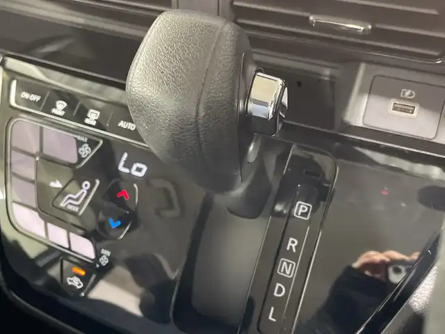 日産 デイズ 福岡県 2021(令3)年 1.2万km チタニウムグレーメタリック ワンオーナー/純正SDナビ9型/全周囲カメラ/ワンセグ/（CD/DVD/BT/ipad）/ETC/前ドラレコ/純正フロアマット/純正AW15インチ/横滑り防止装置/衝突軽減システム/プッシュスタート/スマートキー/スペアキー有