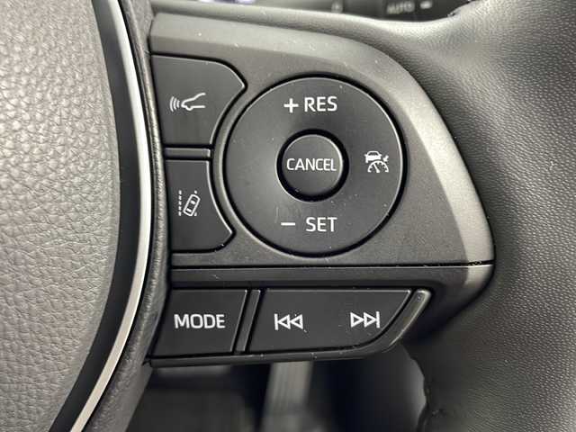 トヨタ ＲＡＶ４ G 岐阜県 2023(令5)年 0.9万km アティチュードブラックマイカ ＴＲＤエアロ（フロント・サイド・リア）/４ＷＤ　/１０．５インチディスプレイオーディオ/AM/FM/Bluetooth/フルセグTV/パノラミックビューモニター/シートベンチレーション　/ステアリングヒーター/パワーバックドア　/ビルトインＥＴＣ２．０　/デジタルインナーミラー　/前後ドラレコ　/セルスターレーダー探知機（AR-37LC）/TVキャンセラー/LEDヘッドランプ/フォグランプ/シートポジションメモリー/エアシート/純正フロアマット/純正１８AW/USB端子/トヨタセーフティーセンス/レーダークルーズコントロール/プリクラッシュセーフティ/レーントレーシングアシスト/オートマチックハイビーム/ロードサインアシスト/BSM/クリアランスソナー