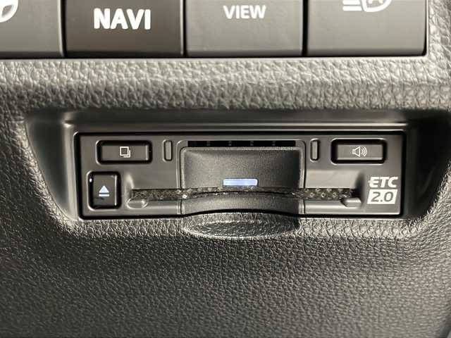 トヨタ ＲＡＶ４ G 岐阜県 2023(令5)年 0.9万km アティチュードブラックマイカ ＴＲＤエアロ（フロント・サイド・リア）/４ＷＤ　/１０．５インチディスプレイオーディオ/AM/FM/Bluetooth/フルセグTV/パノラミックビューモニター/シートベンチレーション　/ステアリングヒーター/パワーバックドア　/ビルトインＥＴＣ２．０　/デジタルインナーミラー　/前後ドラレコ　/セルスターレーダー探知機（AR-37LC）/TVキャンセラー/LEDヘッドランプ/フォグランプ/シートポジションメモリー/エアシート/純正フロアマット/純正１８AW/USB端子/トヨタセーフティーセンス/レーダークルーズコントロール/プリクラッシュセーフティ/レーントレーシングアシスト/オートマチックハイビーム/ロードサインアシスト/BSM/クリアランスソナー