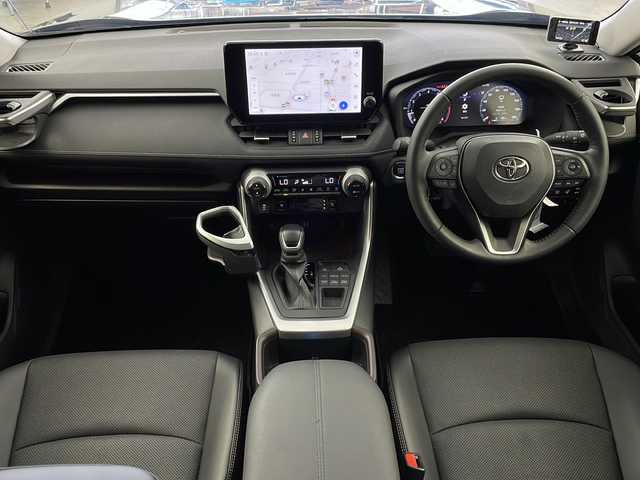 トヨタ ＲＡＶ４ G 岐阜県 2023(令5)年 0.9万km アティチュードブラックマイカ ＴＲＤエアロ（フロント・サイド・リア）/４ＷＤ　/１０．５インチディスプレイオーディオ/AM/FM/Bluetooth/フルセグTV/パノラミックビューモニター/シートベンチレーション　/ステアリングヒーター/パワーバックドア　/ビルトインＥＴＣ２．０　/デジタルインナーミラー　/前後ドラレコ　/セルスターレーダー探知機（AR-37LC）/TVキャンセラー/LEDヘッドランプ/フォグランプ/シートポジションメモリー/エアシート/純正フロアマット/純正１８AW/USB端子/トヨタセーフティーセンス/レーダークルーズコントロール/プリクラッシュセーフティ/レーントレーシングアシスト/オートマチックハイビーム/ロードサインアシスト/BSM/クリアランスソナー