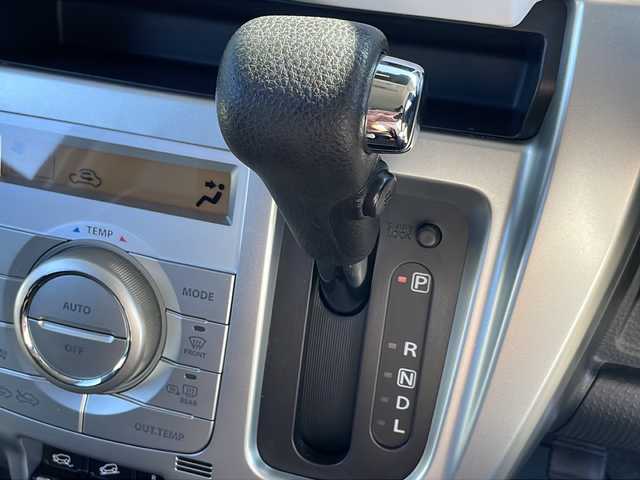 スズキ ハスラー X ターボ 岩手県 2018(平30)年 4.6万km ピュアホワイトP 純正ナビ　全周囲カメラ　Ｂｌｕｅｔｏｏｔｈ　ＣＤ／ＤＶＤ再生　ＵＳＢ接続　フルセグ　シートヒーター　ダウンヒルアシスト　純正１５ＡＷ　ＬＥＤオートライト　ドラレコ　ＥＴＣ　スマートキー　Ｆフォグランプ