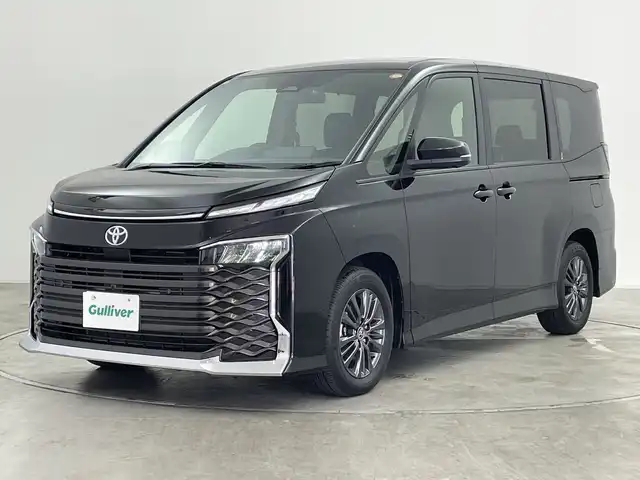 トヨタ ヴォクシー S－G 群馬県 2025(令7)年 0.6万km アティチュードブラックマイカ 純正１０．５型ナビ　寒冷地仕様　全周囲カメラ　快適利便パッケージ　トヨタチームメイト　ブラインドスポットモニター　アダプティブクルーズコントロール　前後ドライブレコーダー　ＥＴＣ２．０　ＬＥＤ　禁煙車