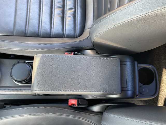 フォルクスワーゲン ザ・ビートル デザイン レザーパッケージ 山口県 2012(平24)年 10万km 白 社外HDDナビ/Bluetooth/フルセグTV/リモコンキー/キセノンライト/黒レザーシート/前席シートヒーター/クルーズコントロール/ETC/純正17インチAW/取扱説明書/スペアキー1個