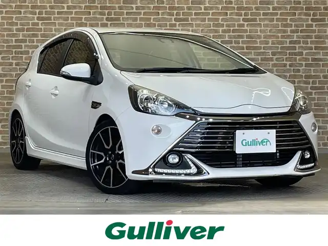 トヨタ アクア G G’s 岩手県 2016(平28)年 4.6万km ライムホワイトパールクリスタルシャイン ワンオーナー/Gs専用チューニングサスペンション/専用エクステリア/専用インテリア/アルカンターラ・合成皮革シート/Gsロゴ入り本革巻きシフトノブ/本革巻きステアリングホイール/アルミペダル/トヨタセーフティセンスC/プリクラッシュセーフティ/レーンディパーチャーアラート/オートマチックハイビーム/先行車発進告知/クルーズコントロール/横滑り防止装置/純正ナビ/フルセグTV/ステアリングスイッチ/バックカメラ/ETC/LEDヘッドランプ/LEDフォグランプ/純正１７インチアルミホイール
