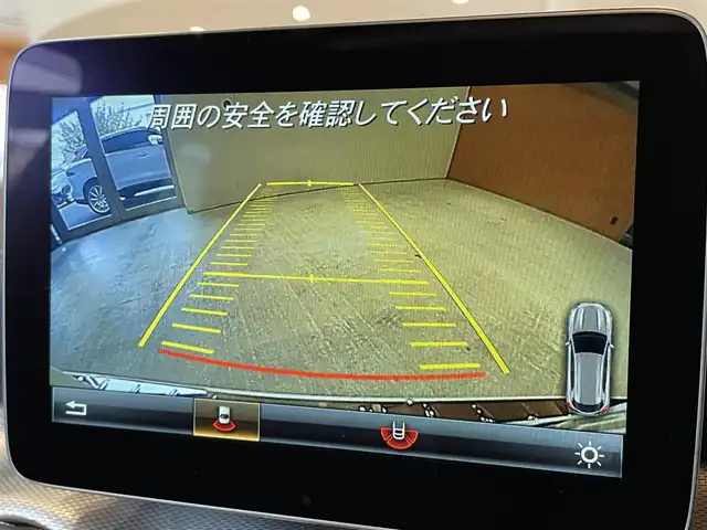 メルセデス・ベンツ ＧＬＡ２２０ 4マチック 道央・札幌 2018(平30)年 6.4万km カルサイトホワイト プレミアムパッケージ/　・パノラミックスライディングルーフ/　・harman/kardonサラウンド/　・アンビエントライト/　・メモリー付フルパワーシート/　・電動ランバーサポート/レーダーセーフティパッケージ/　・ACC/　・PRE-SAFE/　・ブラインドスポットアシスト/　・レーンキープアシスト/純正HDDナビ/フルセグTV/AppleCarPlay/AndroidAuto　/CD/DVD/SD/USB/Bluetooth/バックカメラ/パークトロニック