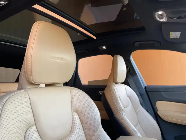 ボルボ ＸＣ６０ D4 AWD インスクリプション 愛知県 2020(令2)年 5.3万km オニキスブラックP パノラマサンルーフ/純正ナビ/フルセグTV/360度カメラ/Bowers＆Wilkinsサウンド/Bluetooth/茶革シート/シートヒーター/シートベンチレーション/ハンドルヒーター/ヘッドアップディスプレイ/ACC/LKA/BSM/純正19AW