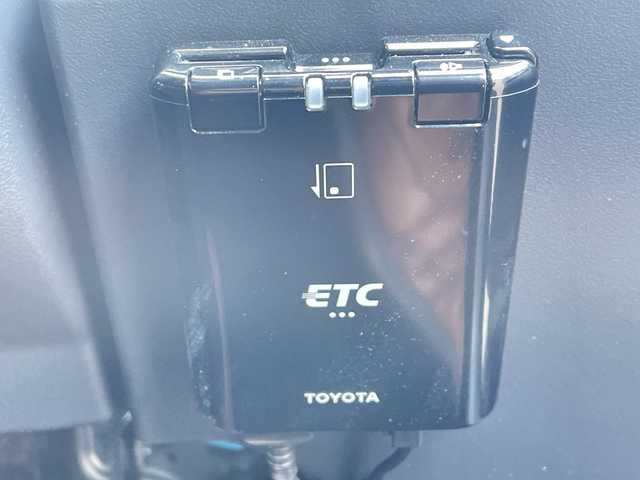 トヨタ コペン GRスポーツ 山口県 2022(令4)年 1.8万km パールホワイトⅢ ケンウッドSDナビ/　DTV/BT/DVD/iPod/HDMI/【MDV-S709W】/前席シートヒーター/バックカメラ/アイドリングストップ/ケンウッドドライブレコーダー前後/【DRV-MR480D】/社外リアウイング/社外16インチアルミ/純正ETC/プッシュスタート/スマートキー