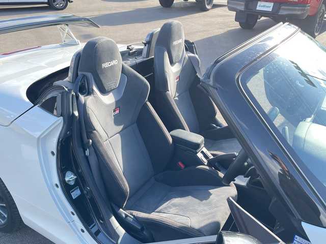 トヨタ コペン GRスポーツ 山口県 2022(令4)年 1.8万km パールホワイトⅢ ケンウッドSDナビ/　DTV/BT/DVD/iPod/HDMI/【MDV-S709W】/前席シートヒーター/バックカメラ/アイドリングストップ/ケンウッドドライブレコーダー前後/【DRV-MR480D】/社外リアウイング/社外16インチアルミ/純正ETC/プッシュスタート/スマートキー