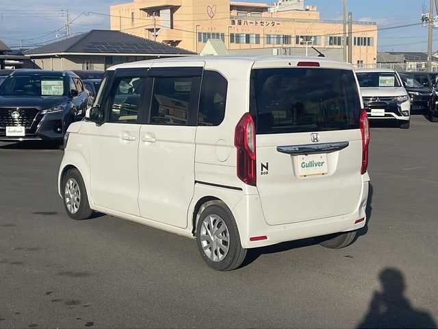 ホンダ Ｎ ＢＯＸ L 鹿児島県 2023(令5)年 2.1万km パール 社外オーディオ/Ｂｌｕｅｔｏｏｔｈ接続/ＣＤ再生可能/バックカメラ/両側パワースライドドア/コーナーセンサー/オートライト/スマートキー/スペアキー
