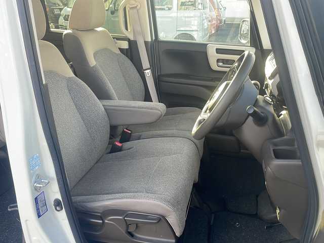 ホンダ Ｎ ＢＯＸ L 鹿児島県 2023(令5)年 2.1万km パール 社外オーディオ/Ｂｌｕｅｔｏｏｔｈ接続/ＣＤ再生可能/バックカメラ/両側パワースライドドア/コーナーセンサー/オートライト/スマートキー/スペアキー