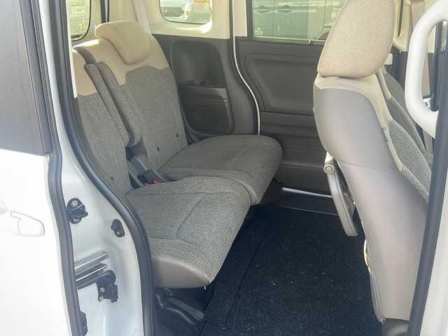 ホンダ Ｎ ＢＯＸ L 鹿児島県 2023(令5)年 2.1万km パール 社外オーディオ/Ｂｌｕｅｔｏｏｔｈ接続/ＣＤ再生可能/バックカメラ/両側パワースライドドア/コーナーセンサー/オートライト/スマートキー/スペアキー