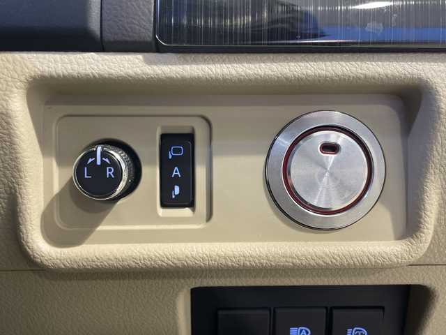 トヨタ ランドクルーザー プラド TX Lパッケージ 秋田県 2021(令3)年 4万km ホワイトパールクリスタルシャイン ・禁煙車両/・４WD/・純正ナビ/・フルセグTV（CD・DVD再生可）/・Bluetooth/・バックカメラ/・サンルーフ/・前席パワーシート/・前席シートヒーター/・レザーシート/・ETC/・追従式クルーズコントロール/・前後コーナーセンサー/・夏タイヤ積込み