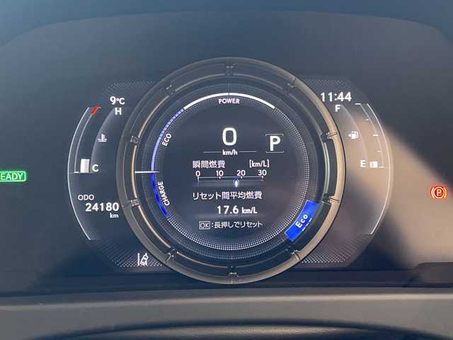 レクサス ＵＸ 250h Fスポーツ 埼玉県 2019(平31)年 2.5万km マーキュリーグレーマイカ 衝突軽減ブレーキ /純正ナビ/　CD/DVD/BT/フルセグ /バック/フロント/サイドカメラ /パワーバックドア /レーダークルーズコントロール /LED /革シート /メモリーシート /シートヒーター /ワイヤレス充電 /ステアリングヒーター/パドルシフト /純正ETC2.0 /禁煙