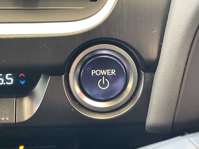 レクサス ＵＸ 250h Fスポーツ 埼玉県 2019(平31)年 2.5万km マーキュリーグレーマイカ 衝突軽減ブレーキ /純正ナビ/　CD/DVD/BT/フルセグ /バック/フロント/サイドカメラ /パワーバックドア /レーダークルーズコントロール /LED /革シート /メモリーシート /シートヒーター /ワイヤレス充電 /ステアリングヒーター/パドルシフト /純正ETC2.0 /禁煙