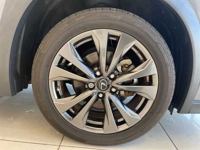 レクサス ＵＸ 250h Fスポーツ 埼玉県 2019(平31)年 2.5万km マーキュリーグレーマイカ 衝突軽減ブレーキ /純正ナビ/　CD/DVD/BT/フルセグ /バック/フロント/サイドカメラ /パワーバックドア /レーダークルーズコントロール /LED /革シート /メモリーシート /シートヒーター /ワイヤレス充電 /ステアリングヒーター/パドルシフト /純正ETC2.0 /禁煙