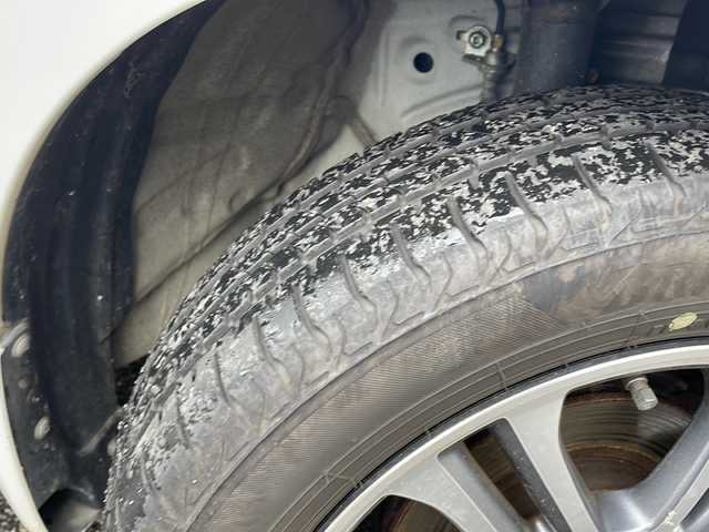 ホンダ Ｎ ＢＯＸ G Lパッケージ 新潟県 2015(平27)年 5.4万km プレミアムホワイトパールⅡ 4WD/メモリナビ:VXM-155VSi/（Bluetooth/FM/AM/ワンセグ）/バックカメラ/D/N席シートヒーター/両側パワースライドドア/純正14インチアルミホイール/プッシュスタート/ドアバイザー/社外ETC/HIDヘッドライト/オートライト/オートエアコン/衝突軽減ブレーキ