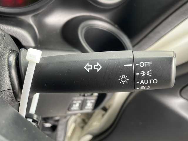 ホンダ Ｎ ＢＯＸ G Lパッケージ 新潟県 2015(平27)年 5.4万km プレミアムホワイトパールⅡ 4WD/メモリナビ:VXM-155VSi/（Bluetooth/FM/AM/ワンセグ）/バックカメラ/D/N席シートヒーター/両側パワースライドドア/純正14インチアルミホイール/プッシュスタート/ドアバイザー/社外ETC/HIDヘッドライト/オートライト/オートエアコン/衝突軽減ブレーキ