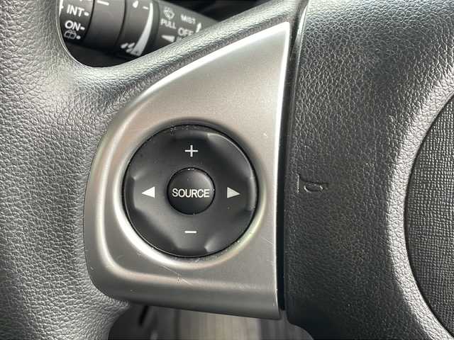 ホンダ Ｎ ＢＯＸ G Lパッケージ 新潟県 2015(平27)年 5.4万km プレミアムホワイトパールⅡ 4WD/メモリナビ:VXM-155VSi/（Bluetooth/FM/AM/ワンセグ）/バックカメラ/D/N席シートヒーター/両側パワースライドドア/純正14インチアルミホイール/プッシュスタート/ドアバイザー/社外ETC/HIDヘッドライト/オートライト/オートエアコン/衝突軽減ブレーキ