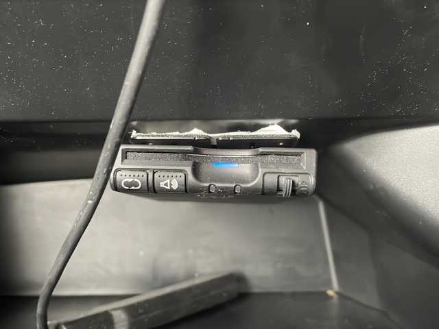 ホンダ Ｎ ＢＯＸ G Lパッケージ 新潟県 2015(平27)年 5.4万km プレミアムホワイトパールⅡ 4WD/メモリナビ:VXM-155VSi/（Bluetooth/FM/AM/ワンセグ）/バックカメラ/D/N席シートヒーター/両側パワースライドドア/純正14インチアルミホイール/プッシュスタート/ドアバイザー/社外ETC/HIDヘッドライト/オートライト/オートエアコン/衝突軽減ブレーキ