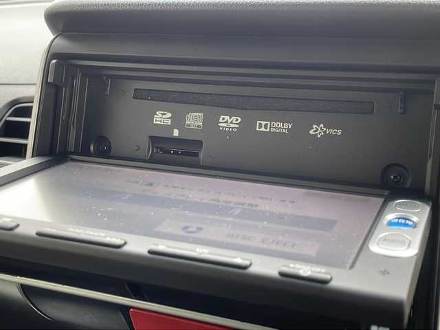 ホンダ Ｎ ＢＯＸ G Lパッケージ 新潟県 2015(平27)年 5.4万km プレミアムホワイトパールⅡ 4WD/メモリナビ:VXM-155VSi/（Bluetooth/FM/AM/ワンセグ）/バックカメラ/D/N席シートヒーター/両側パワースライドドア/純正14インチアルミホイール/プッシュスタート/ドアバイザー/社外ETC/HIDヘッドライト/オートライト/オートエアコン/衝突軽減ブレーキ