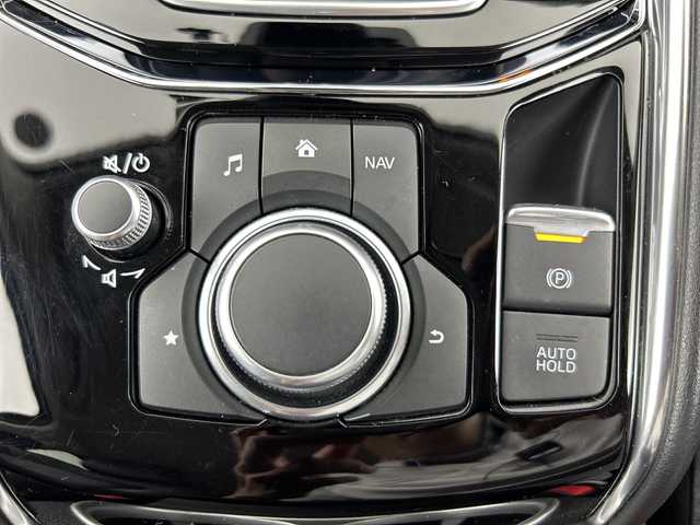マツダ ＣＸ－５ XD Lパッケージ 愛知県 2019(令1)年 5.3万km スノーフレイクホワイトパールマイカ 純正7インチナビ/（CD/DVD/Bluetooth）/バックカメラ/i-ＡＣＴＩＶSENSE/・衝突軽減ブレーキ/・レーンキープアシスト/・追従式クルーズコントロール/・クリアランスソナー/・ブラインドスポットモニター/ヘッドアップディスプレイ　/純正LEDヘッドライト/純正アルミホイール/電動リアゲート　/前方ドライブレコーダー　/ＥＴＣ　　/ステアリングヒーター/ステアリングリモコン　/パワーバックドア　/スマートキー　/プッシュスタート