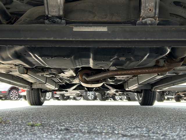 ダイハツ ムーヴ X VS 富山県 2009(平21)年 11.3万km プラチナグレーメタリック 純正アルミホイール　/社外メモリナビ【Ｂｌｕｅｔｏｏｈ／フルセグＴＶ／ＤＶＤ／ＣＤ】　/アンチロックブレーキシステム　/社外ＥＴＣ　/純正アルミホイール　/フォグランプ　/ベンチシート　/スマートキー　/布系シート　/純正フロアマット/Wエアバッグ