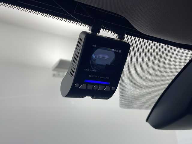 トヨタ ＲＡＶ４ G 秋田県 2021(令3)年 4.7万km アティチュードブラックマイカ 4WD/純正ディスプレイオーディオ/（AM/FM/BT/USB）/モデリスタフルエアロ/フロント・サイド・リアカメラ/電動パーキングブレーキ/オートホールド/レザーシート/D席パワーシート/シートメモリー/前席シートヒーター/ステアリングヒーター/オートライト/オートマチックハイビーム/フォグランプ/リアフォグランプ/スマートキー/スペアキー/トヨタセーフティーセンス/衝突被害軽減ブレーキ/レーンキープアシスト/パーキングサポートブレーキ/レーダークルーズコントロール/ビルトインETC/前後コーナーセンサー/ブラインドスポットモニター/純正１８インチアルミホイール/純正フロアマット