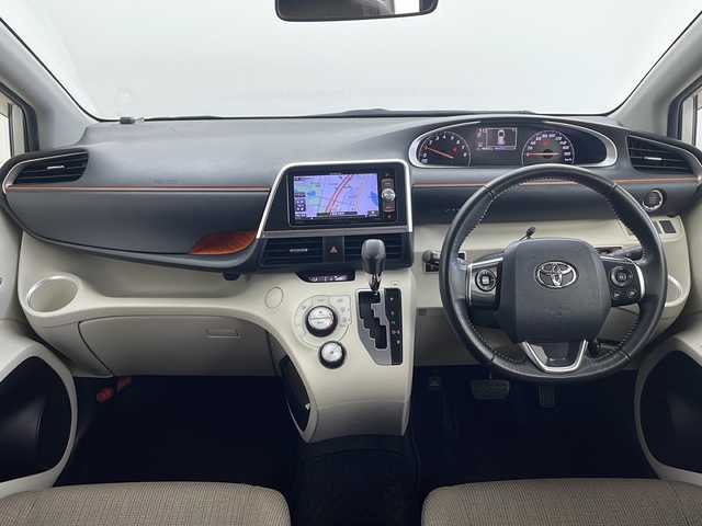 トヨタ シエンタ G 千葉県 2017(平29)年 4.9万km ホワイトパールクリスタルシャイン モデリスタエアロ/社外メモリナビ/　CD/DVD/BT/フルセグTV/両側パワースライドドア/ビルトインETC/バックカメラ/電動格納ミラー/革巻きステアリング/ステアリングスイッチ/スマートキー＆プッシュスタート/LEDヘッドライト