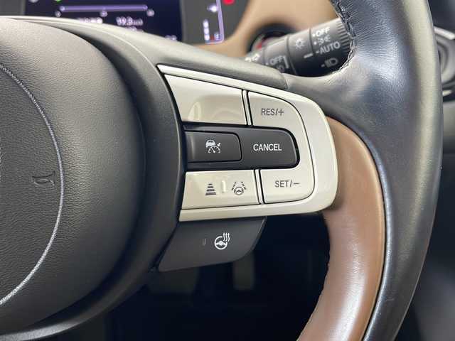 ホンダ フィット e:HEVリュクス 秋田県 2020(令2)年 4.9万km プレミアムグラマラスブロンズP 4WD/純正ナビ/(FM/AM/フルセグTV/Bluetooth/CD/DCD)/バックカメラ/ハーフレザーシート/ホンダセンシング/衝突軽減装置/レーンキープアシスト/コーナーセンサー/クルーズコントロール/横滑り防止装置/アイドリングストップ/オートブレーキホールド/ワイパーデアイサー/ビルトインETC/ドライブレコーダー/ステアリングリモコン/前席シートヒーター/ドアミラーヒーター/ステアリングヒーター/LEDヘッドライト/フォグランプ/オートライト/置くだけ充電/純正アルミホイール/純正フロアマット/プッシュスタート/スマートキー