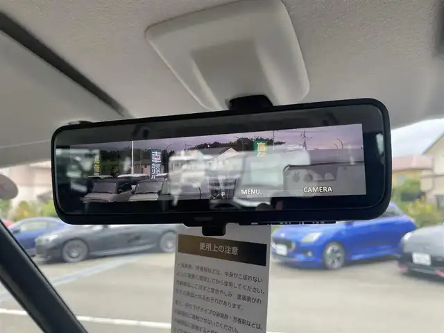 三菱 デリカミニ T プレミアム 東京都 2025(令7)年 0.1千km 緑 届出済未使用車/純正9インチディスプレイオーディオ/アラウンドビューモニター/マイパイロット/両側パワースライドドア/デジタルインナーミラー/ハーフレザーシート/シートヒーター/ステアリングヒーター/アイドリングストップ/コーナーセンサー/スマートキー/純正15インチアルミホイール