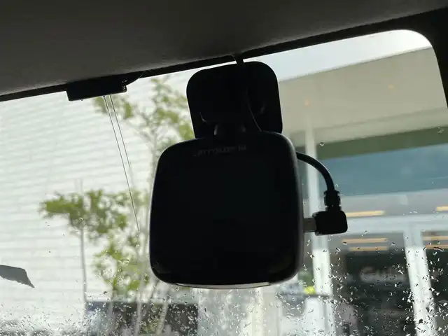 スズキ クロスビー HYBRID MZ 石川県 2019(平31)年 3.2万km ベージュ 社外メモリーナビ/社外CD/DVD/フルセグTV/バックカメラ/LEDヘッドライト/ETC/ドライブレコーダー/スマートキー/プッシュスタート/レーダーブレーキ/クルーズコントロール/純正アルミホイール/シートヒーター/保証書